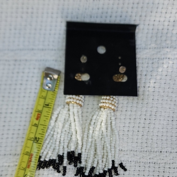 White Deco style Beaded Boho  earrings NWT - Picture 4 of 4